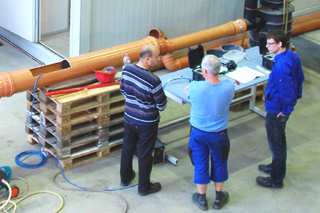 An verschiedenen Stellen der Teststrecke können Duchflussmessgeräte eingebaut werden.