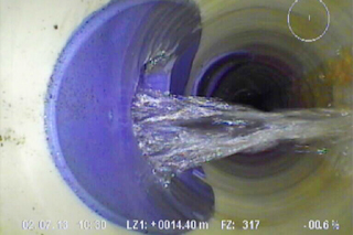 Bild Inspektionskamera, sanierter Stutzen mit erheblichem Wassereintritt