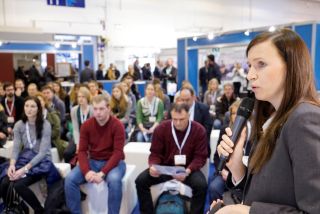 Laura-Nadine Funke während ihres Vortrags